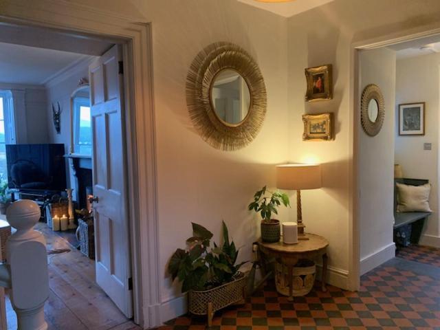 Dolgellau Townhouse 2 Minutes To Town & Mountains Villa Exterior photo
